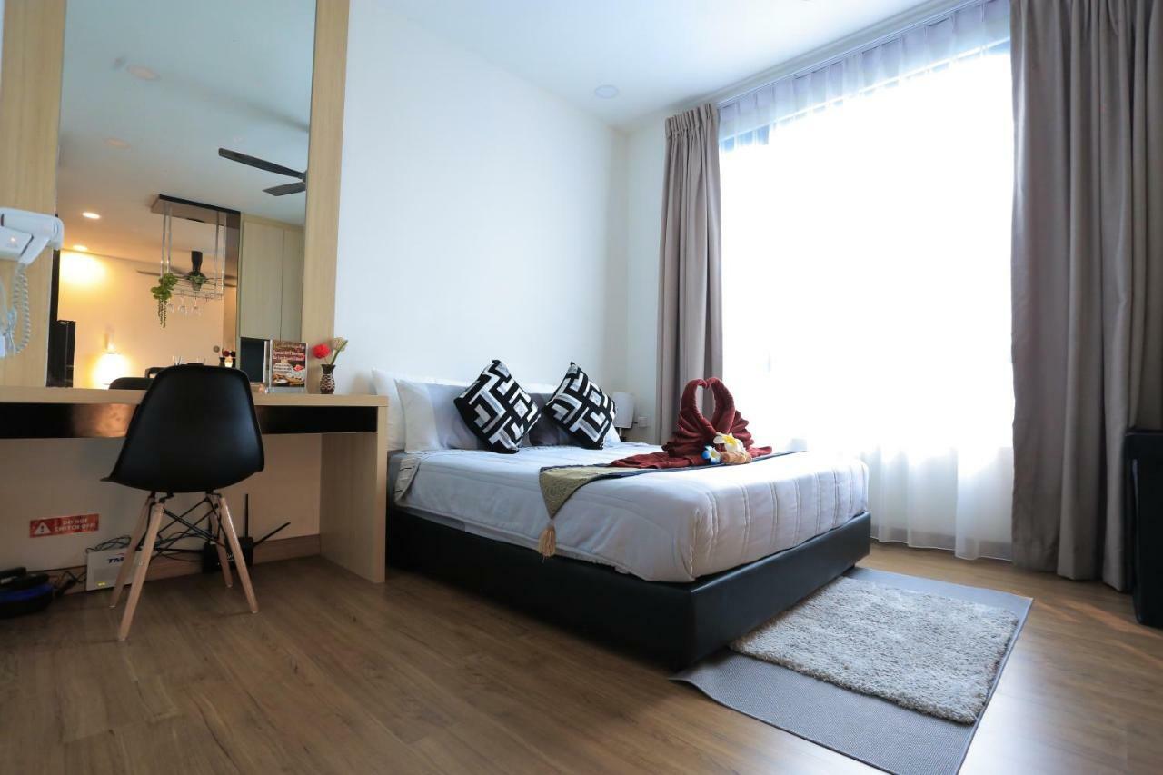 MLH Deluxe Studio Suites @ Landmark Residence Cheras Exterior foto