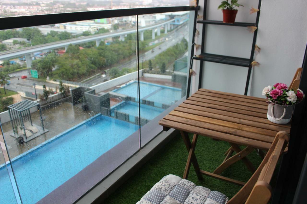 MLH Deluxe Studio Suites @ Landmark Residence Cheras Exterior foto